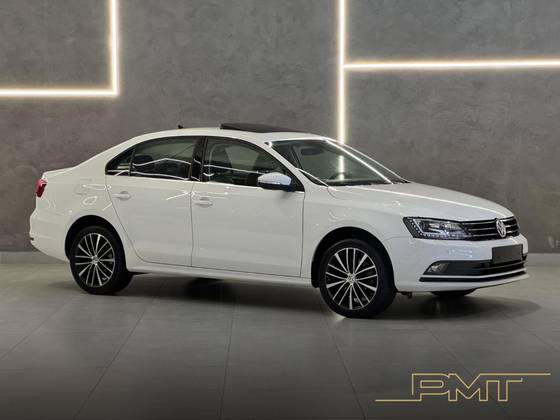 VOLKSWAGEN JETTA 2.0 TSI HIGHLINE 211CV GASOLINA 4P TIPTRONIC
